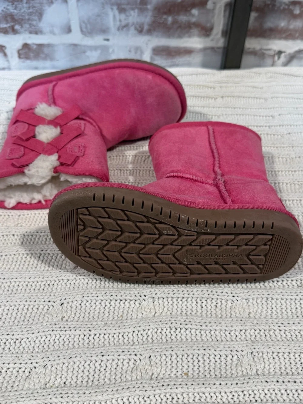 Koolaburra youth  Pink Suede Shearling Lined Boots size 10